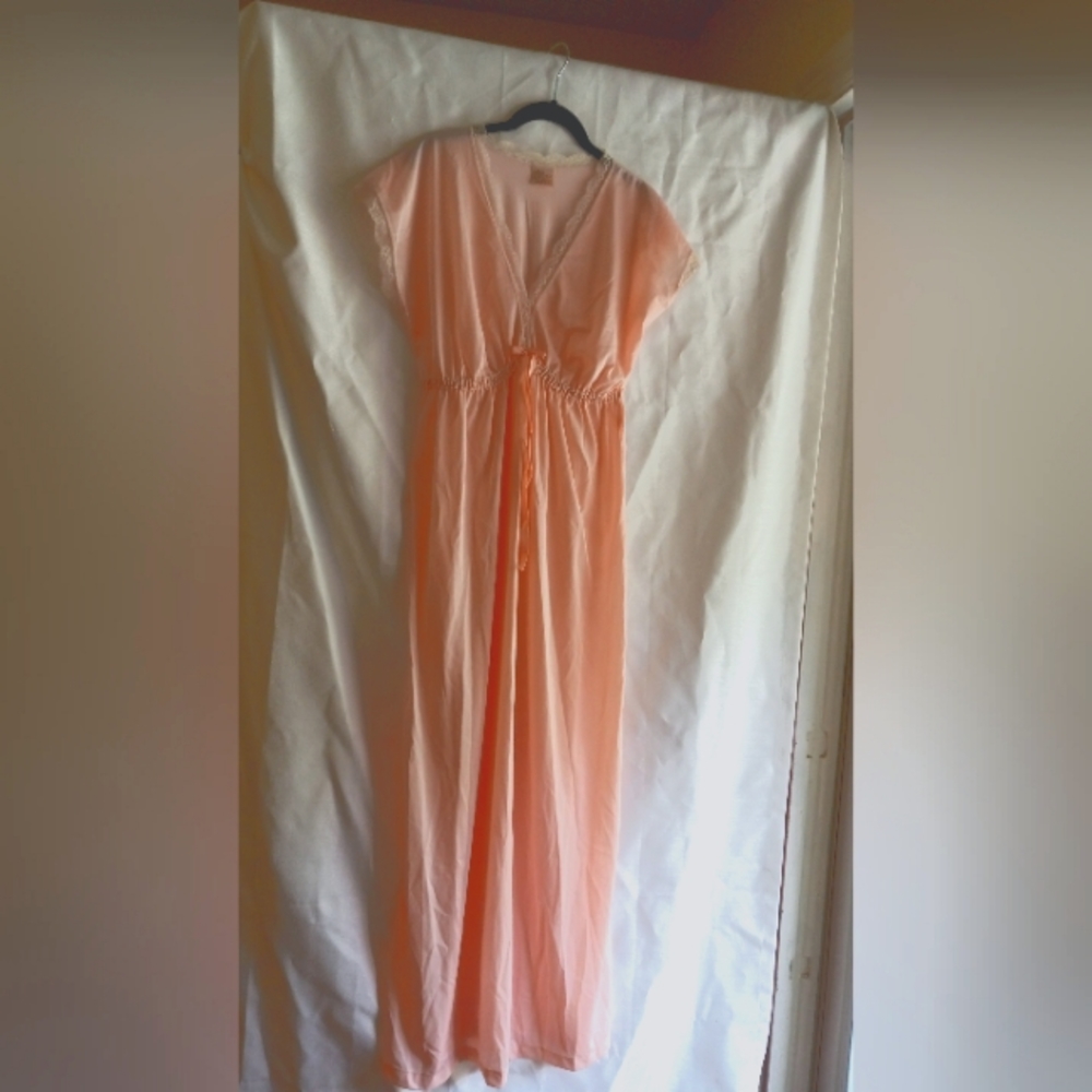 Vintage pink and white lace maxi nightgown coquette fairycore